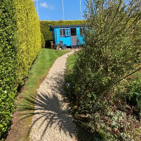 Luxury tent Atlantic Way Shepherd Hut *