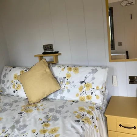 Atlantic Way Shepherd Hut