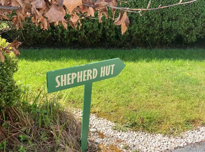 Atlantic Way Shepherd Hut *