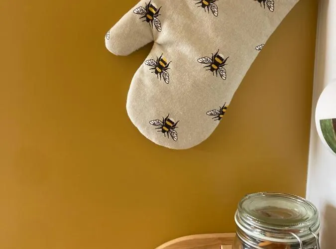 Atlantic Way Shepherd Hut *