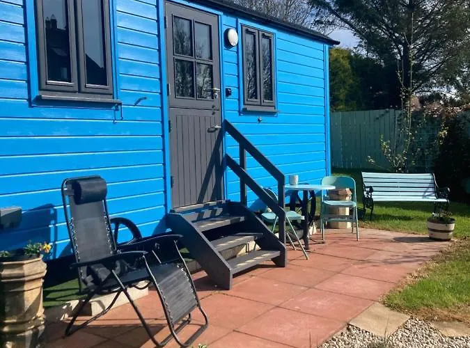 Luxe tent Atlantic Way Shepherd Hut